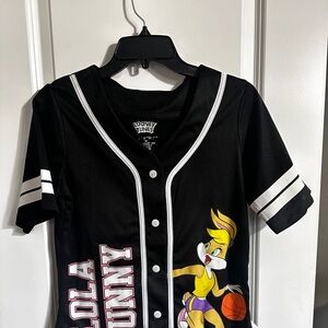Lola Bunny Looney Tunes Jersey – Size M – Worn Only Once
